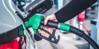 Eventos como conflito no Médio Oriente ou decisões de grandes produtores de petróleo, podem desencadear oscilações nos preços dos combustíveis.